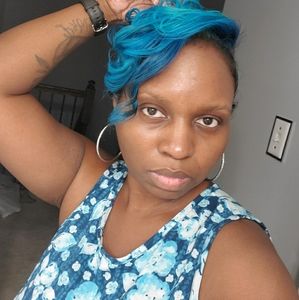 Meet your Posher, Nikki